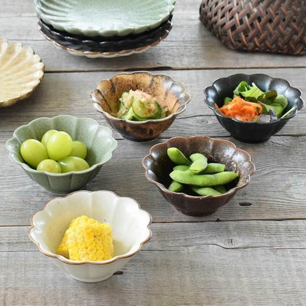 千代菊小鉢 5色菊形小鉢 小鉢 豆鉢 おしゃれ 和食器 小付け 菊型 美濃焼 日本製