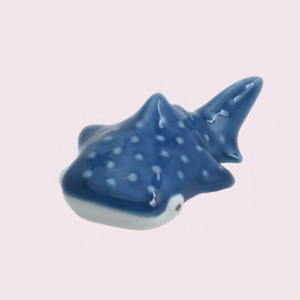 Cocomarine ココマリン ジンベイザメ 箸置き はしおき 陶器 おしゃれ 食器 波佐見焼 日本製