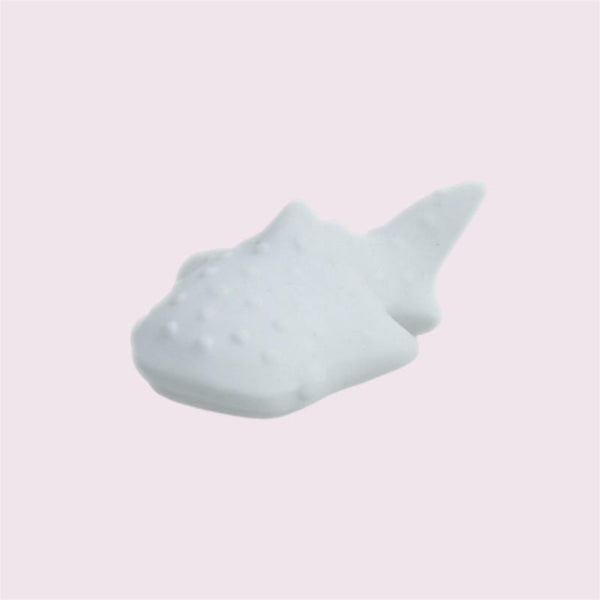 Cocomarine ココマリン ジンベイザメ 箸置き はしおき 陶器 おしゃれ 食器 波佐見焼 日本製
