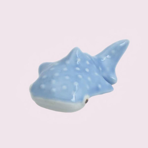 Cocomarine ココマリン ジンベイザメ 箸置き はしおき 陶器 おしゃれ 食器 波佐見焼 日本製
